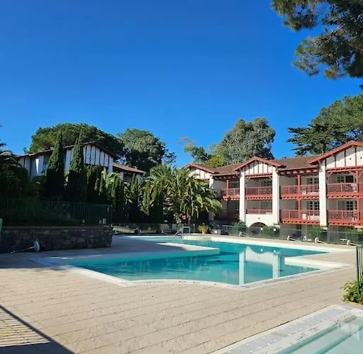 T2 4 Pers Avec Piscine Idéal Ciboure