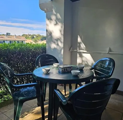 T2 4 Pers Avec Piscine Idéal Apartamento Ciboure